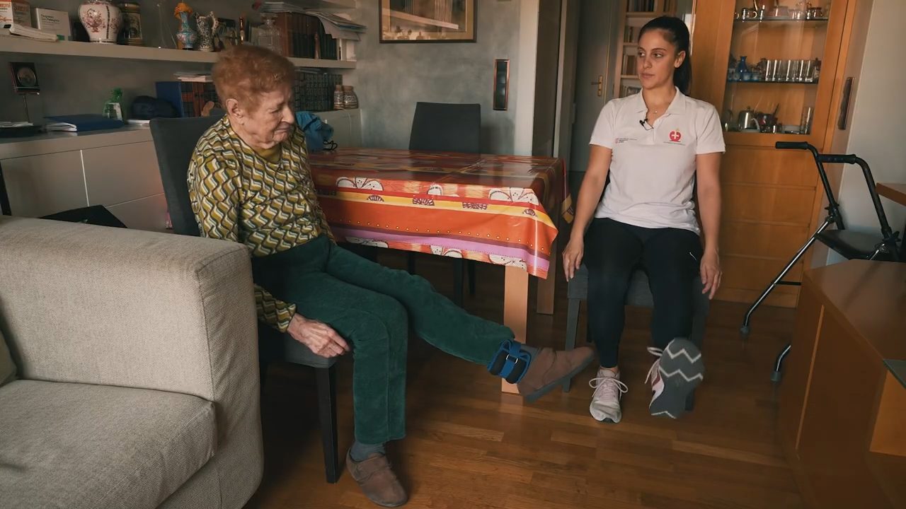 Ejercicios de fisioterapia para la recuperación de una fractura de fémur